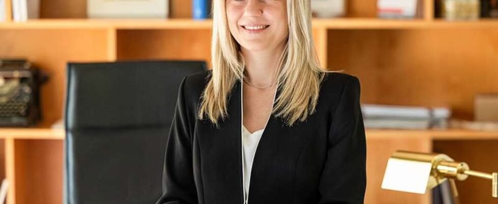 Laura Lopez - Mutua Propietarios