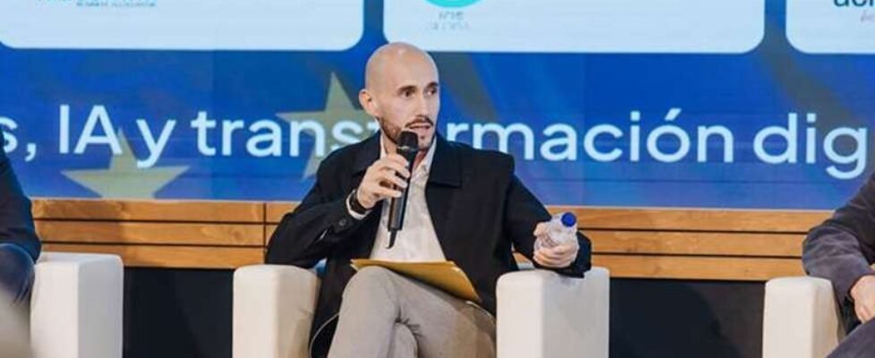 40 aniversario UE-Alejandro Valiente, Product Owner de Operaciones en Iris Global