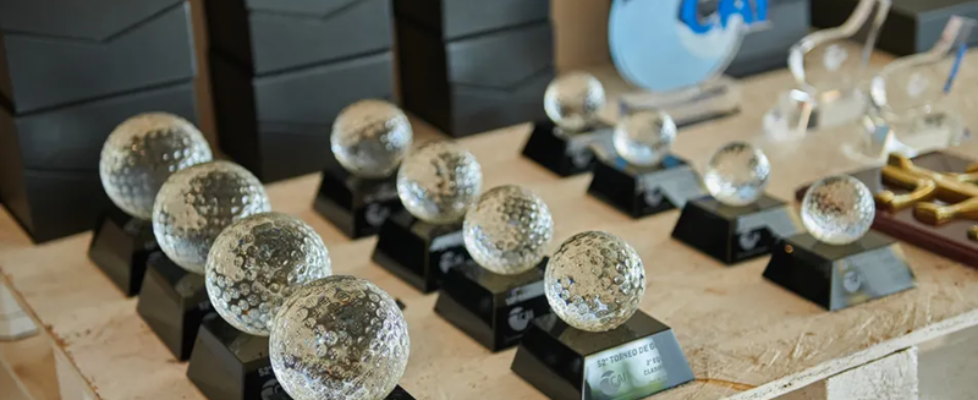 CAI- premios- trofeos-campeonato torneo golf- 52 edicion