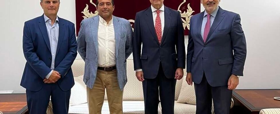 FINSA Grupo asesora a la Universidad Pontificia de Comillas (002)