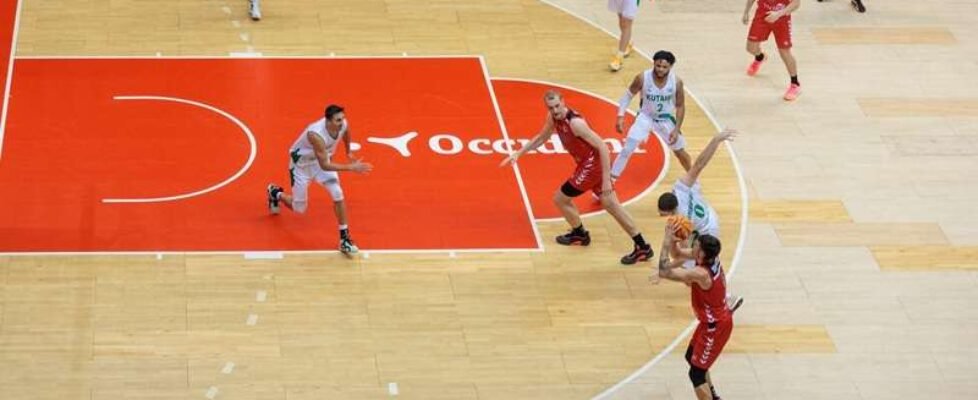 Occident y club Bilbao Basket temporada 2025-26