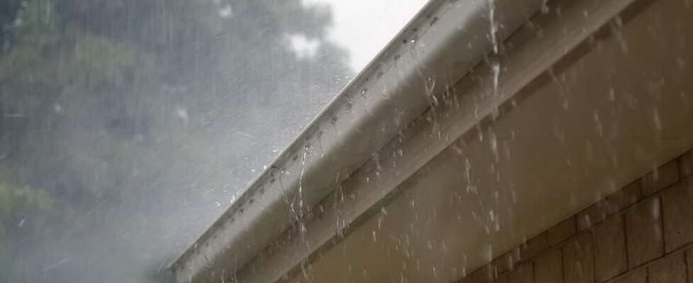 casa hogar lluvia tormenta inundacion agua dana - gratuita