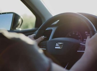 coche autos seguridad vial conduccion - gratuita