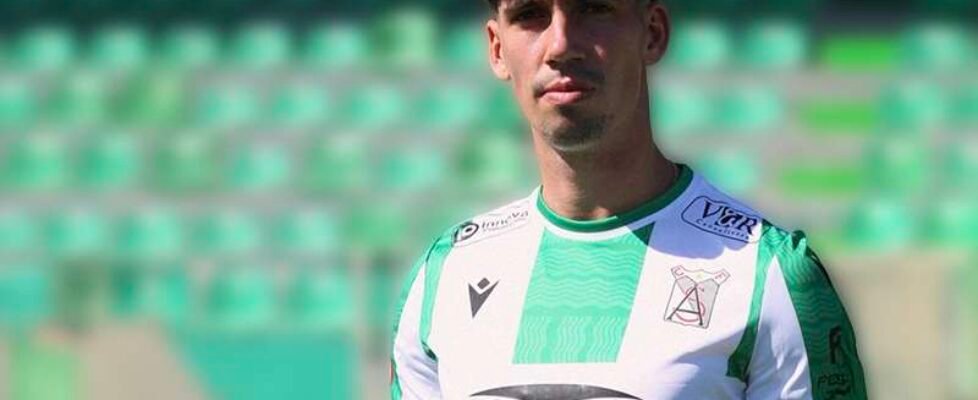 Cohebu y Atlético Sanluqueño promueven valores a través del deporte en centros educativos