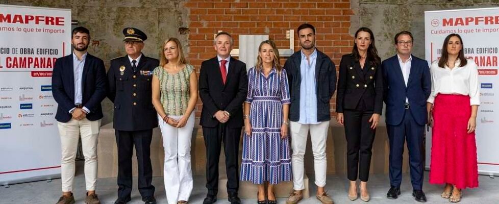 mapfre COLOCACIÓN DE PLACA GRUPO (002)