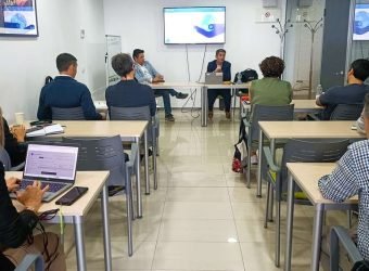 JORNADA ZRS 2025 zurich y colegio navarra