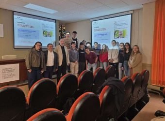 foto grupo Ubikare y Máster en Ciencias Actuariales de la Universidad EHU