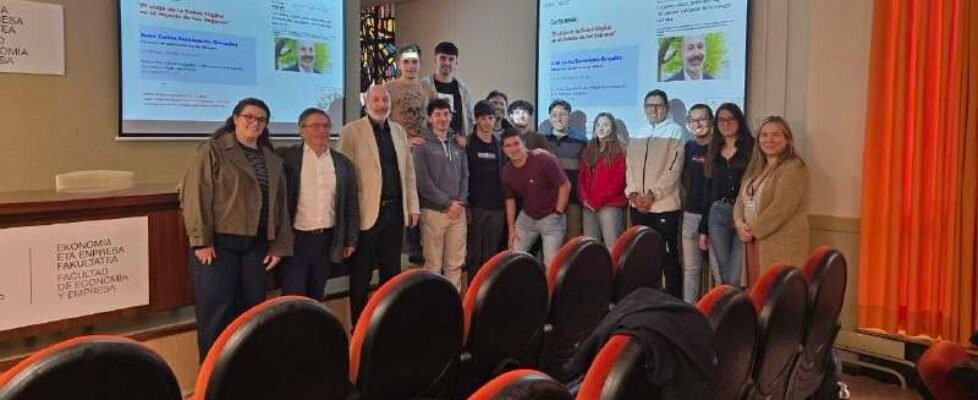 foto grupo Ubikare y Máster en Ciencias Actuariales de la Universidad EHU