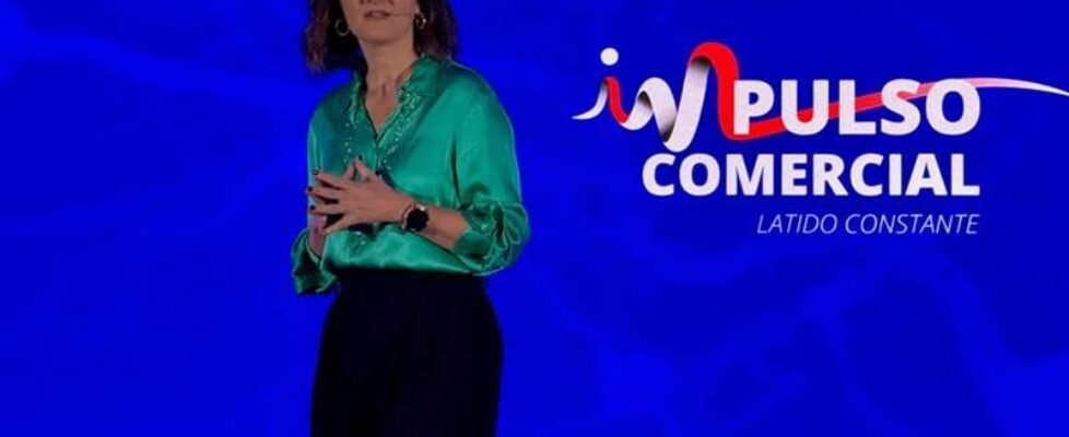 Mar Romero, directora de Distribución, Ventas y Organización Territorial, AXA