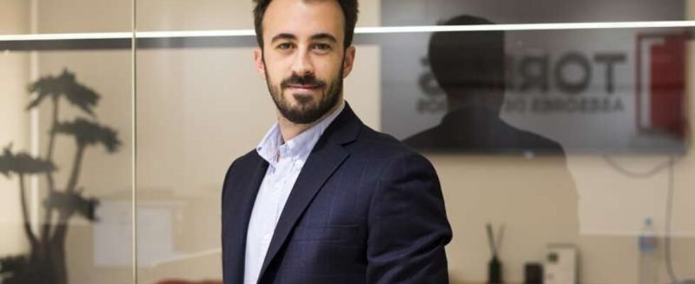 arturo albaladejo, responsable de servicio en Torres Asesores