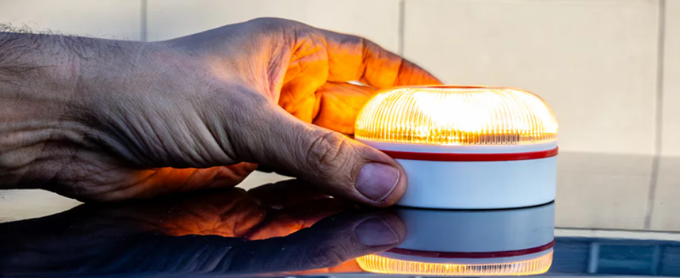 baliza V-16 - impulso by pons