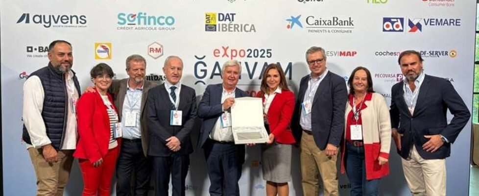 garantiplus y ges seguros placa 10 años alianza expoganvam 2025