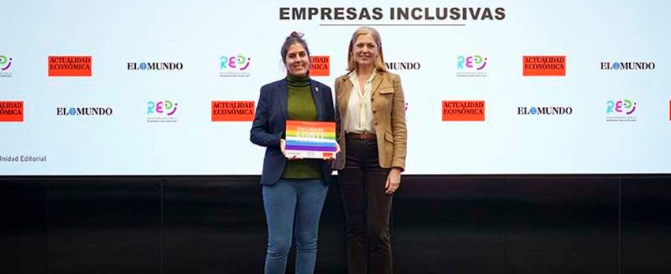 Entrega del premio a Allianz.jpg