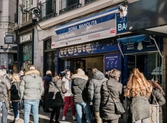 Doña Manolita lotería de navidad arag