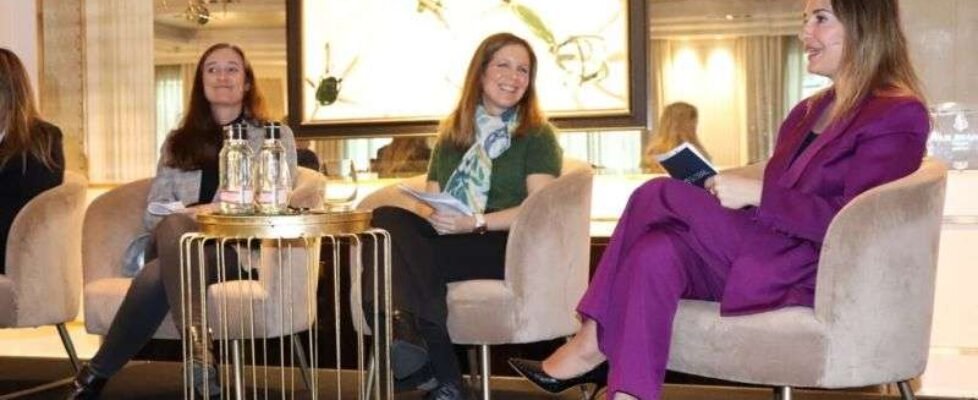 encuentro navideño iris global 2025