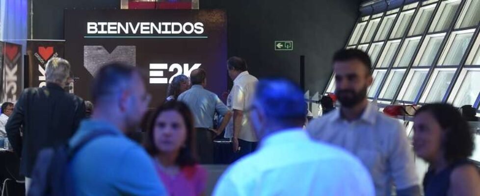 E2K Bienvenidos (002)