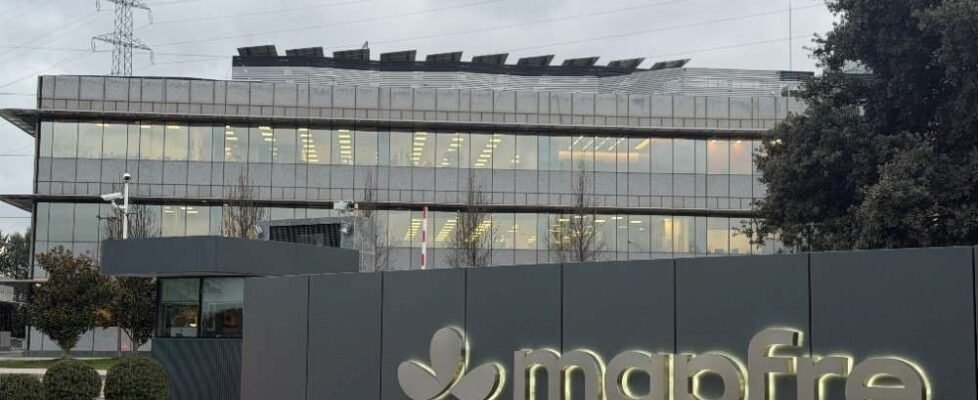 mapfre nueva sede nuevo logo