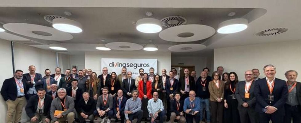 Convención corredores divina seguros