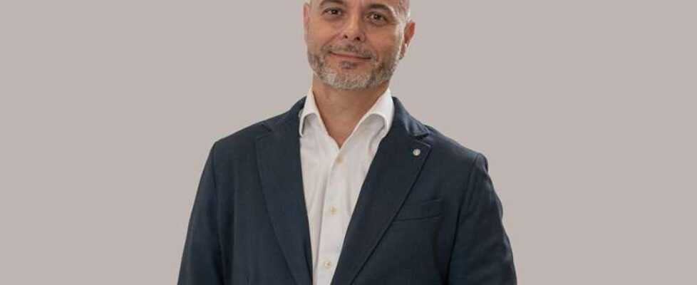 Jose Luis Medel - Confluence group