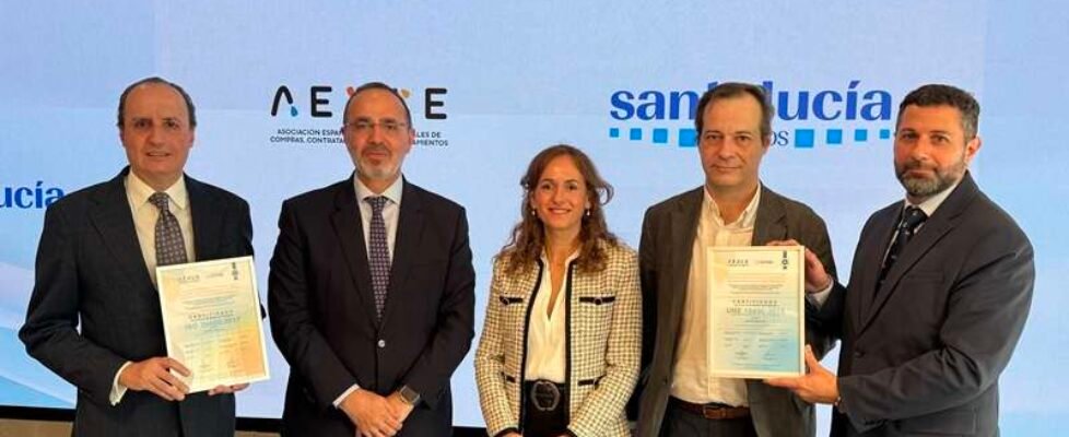 Santalucía certificaciones UNE e ISO compras